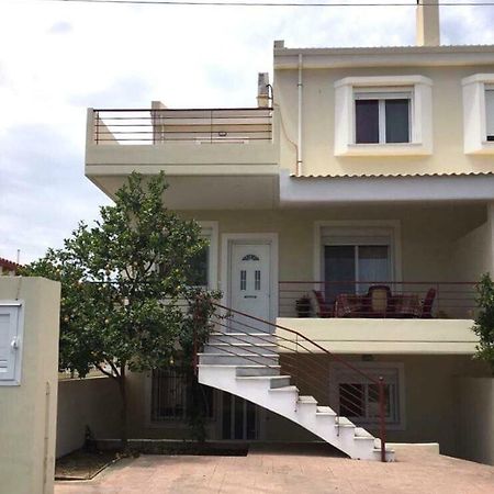 Amazing House In Kiato Near The Beach 외부 사진